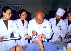 贺普仁火针治疗 